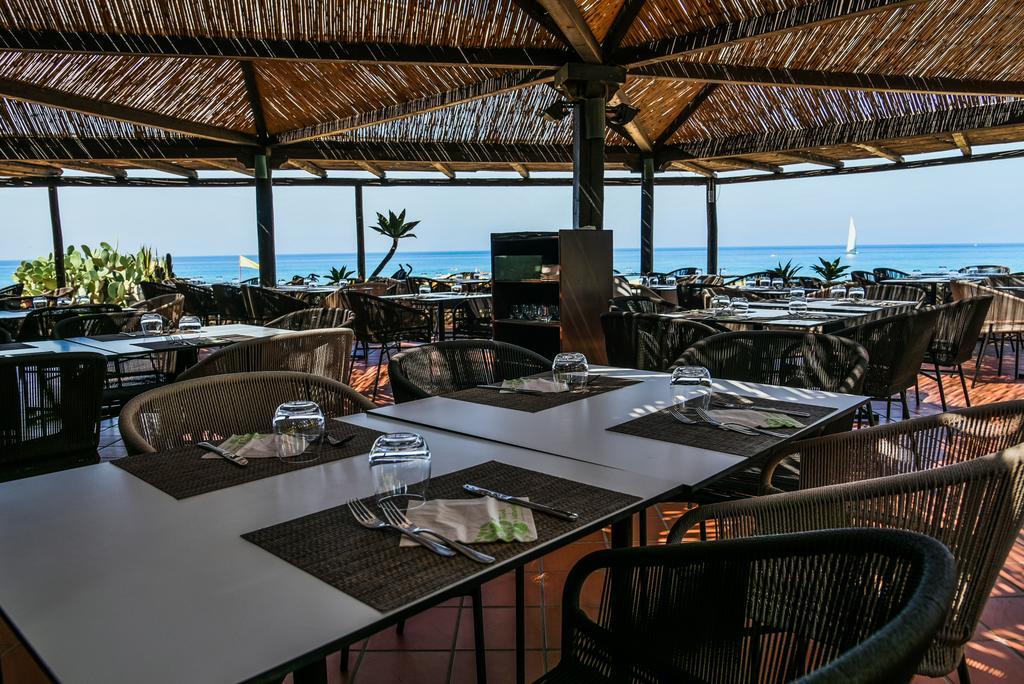 Baia Del Sole Resort Capo Vaticano Esterno foto